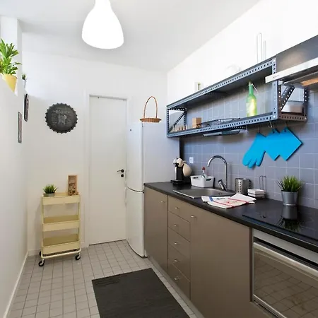Sunny Oporto, Trindade Balcony Apartment Porto